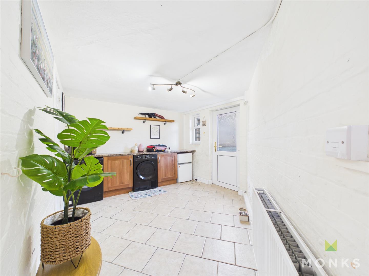20 Abbots Way, Shrewsbury, SY2 5QR For Sale
